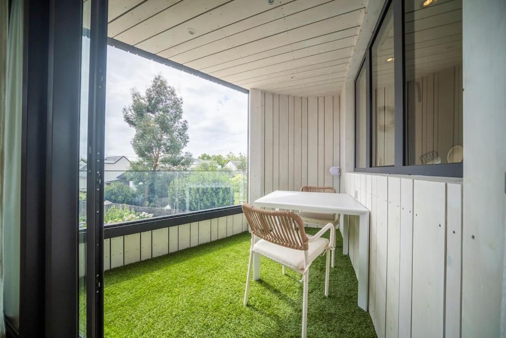 Apartment & 